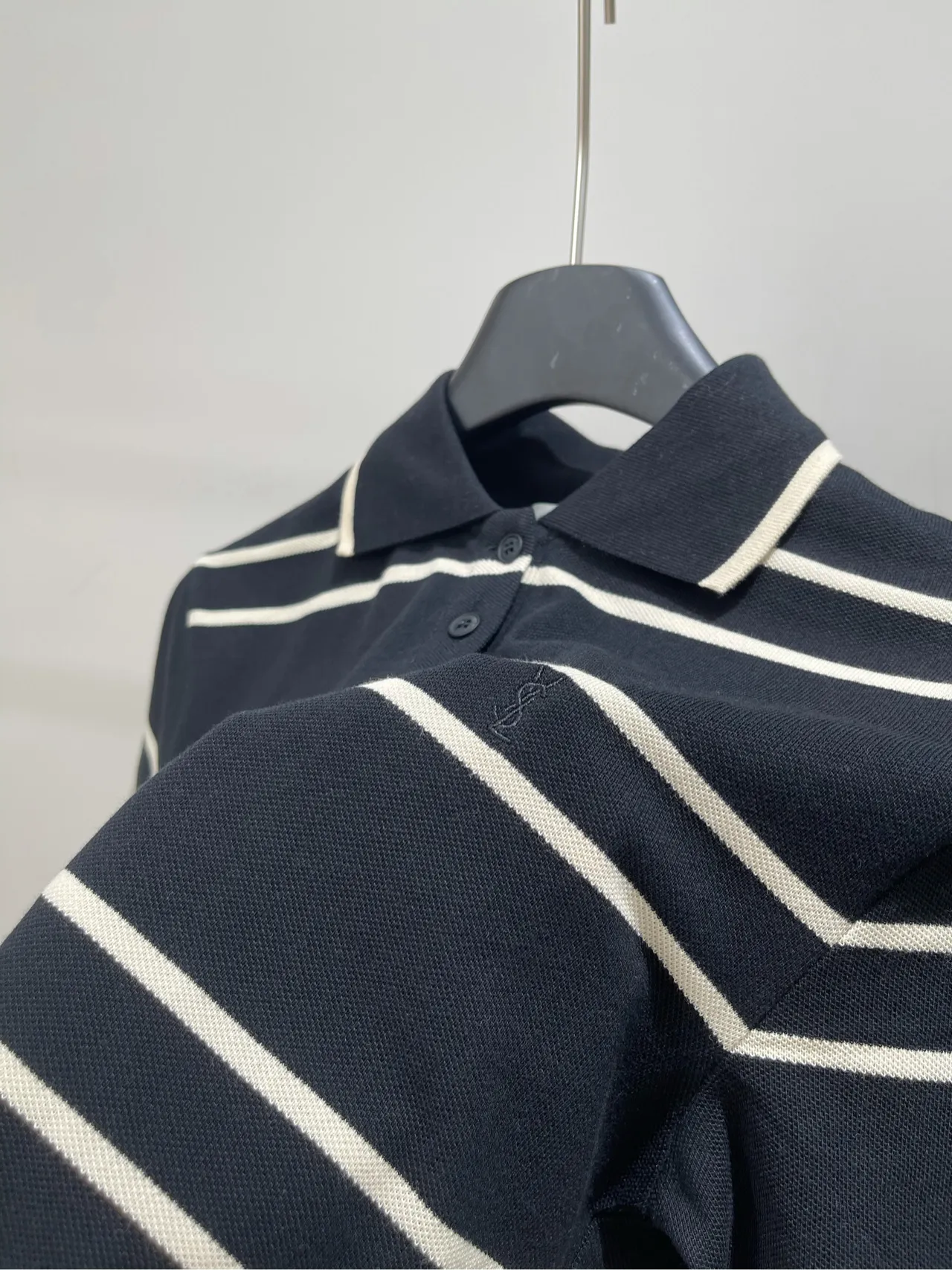 Yves Saint Laurent 米黒ストライプポロ半袖Tシャツ - 画像 (7)