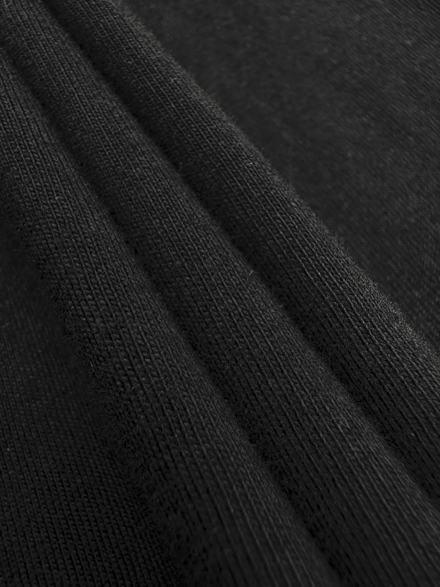 Versace新作黒半袖Tシャツ刺繍デザイン - 画像 (9)