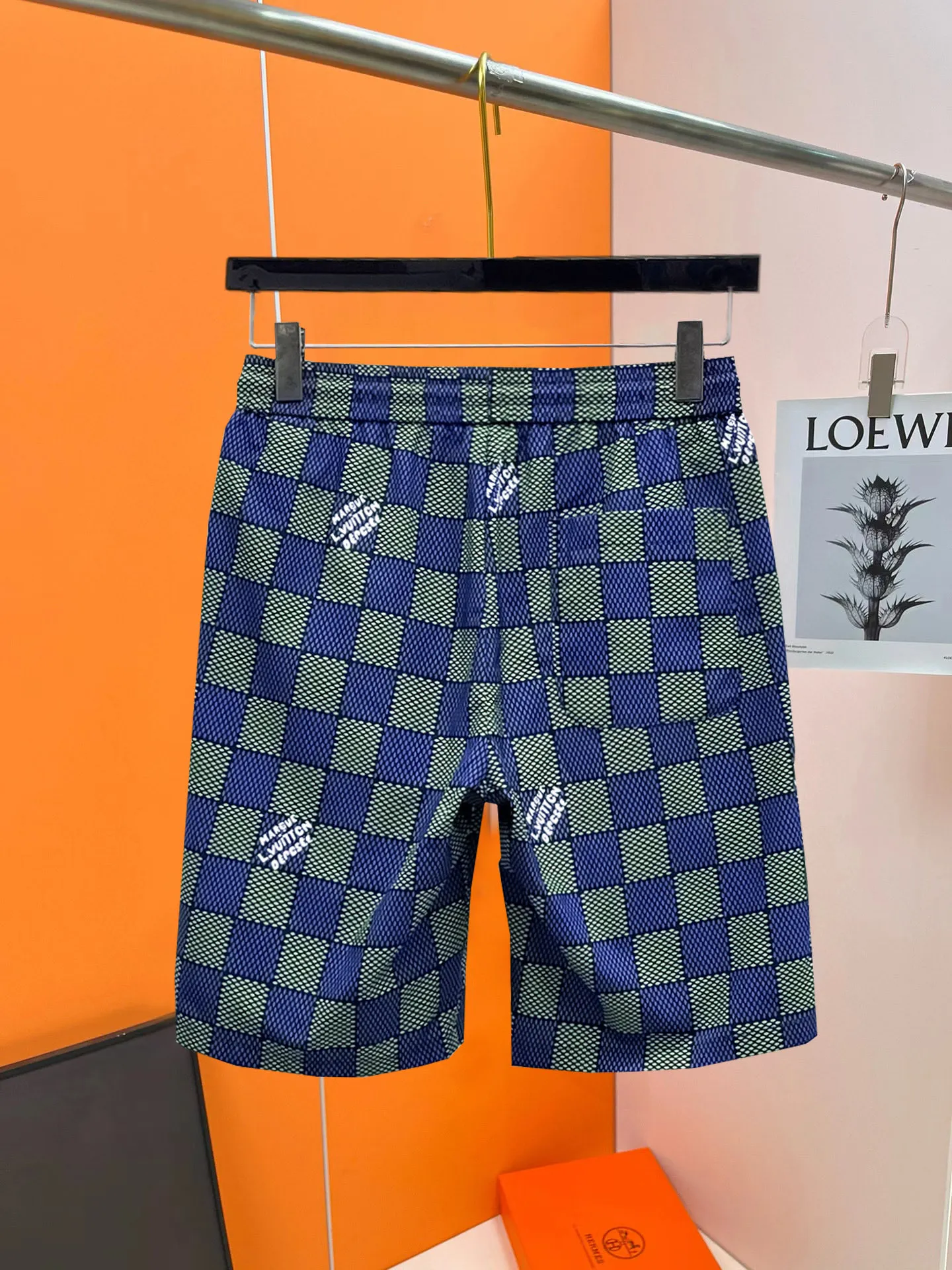 LOUIS VUITTON 新作ブルーチェックショーツ - 画像 (3)