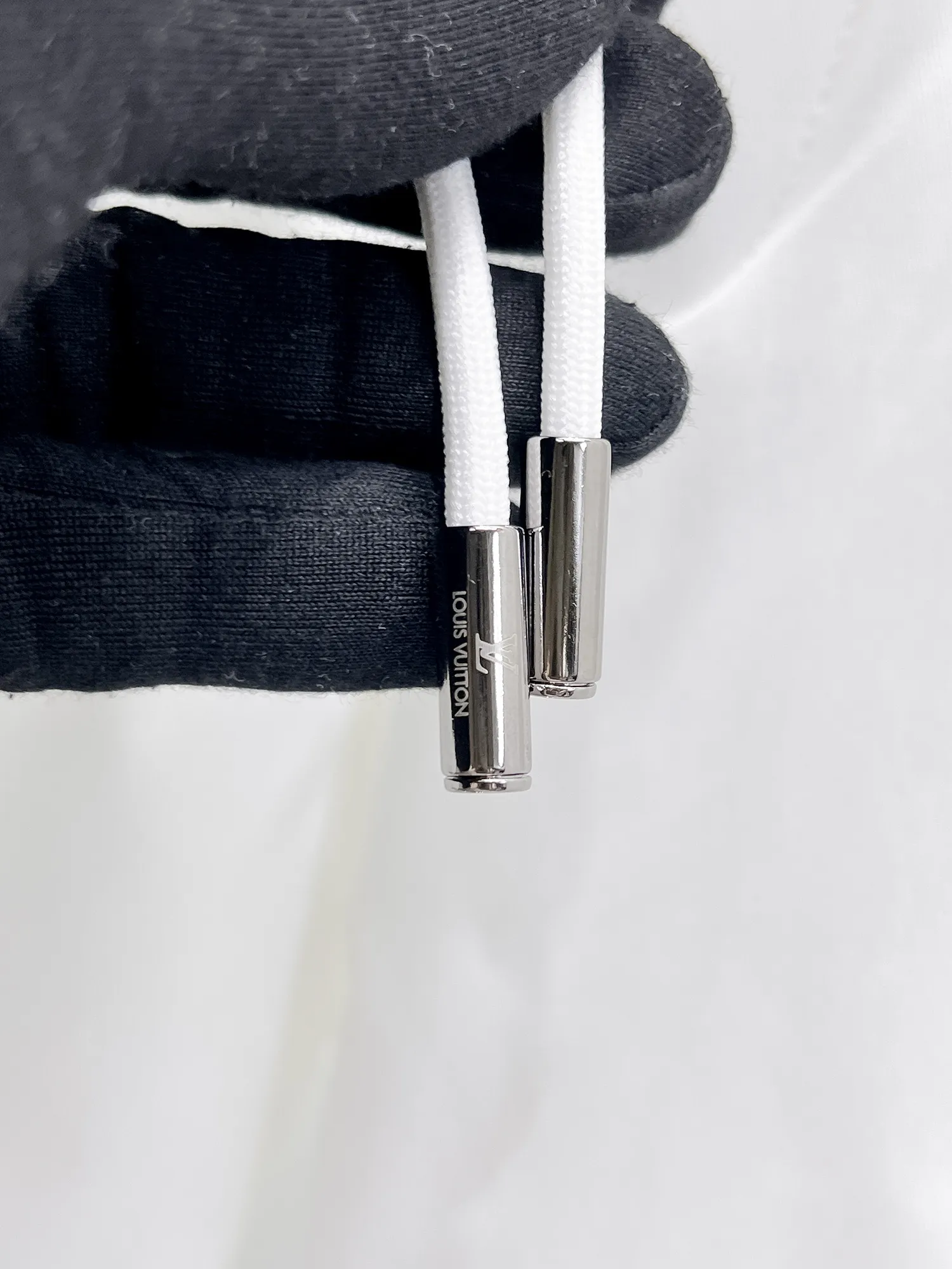 LOUIS VUITTON 白 新作 カジュアルショートパンツ - 画像 (6)