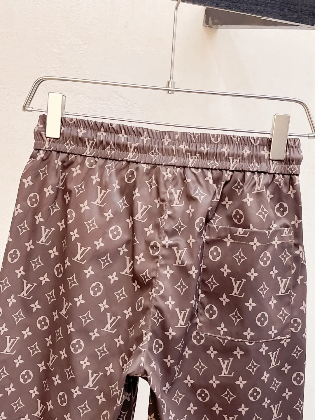 Louis Vuitton 2025夏季新作ショートパンツ茶色カジュアル - 画像 (11)