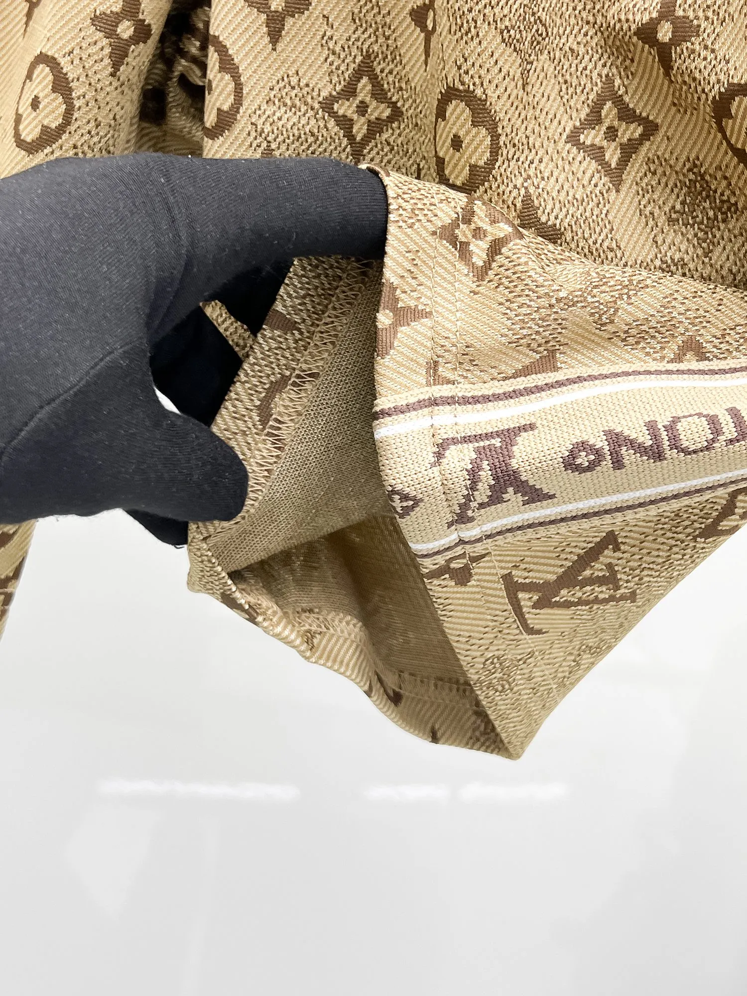 LOUIS VUITTON ベージュ 新作 短パン - 画像 (14)