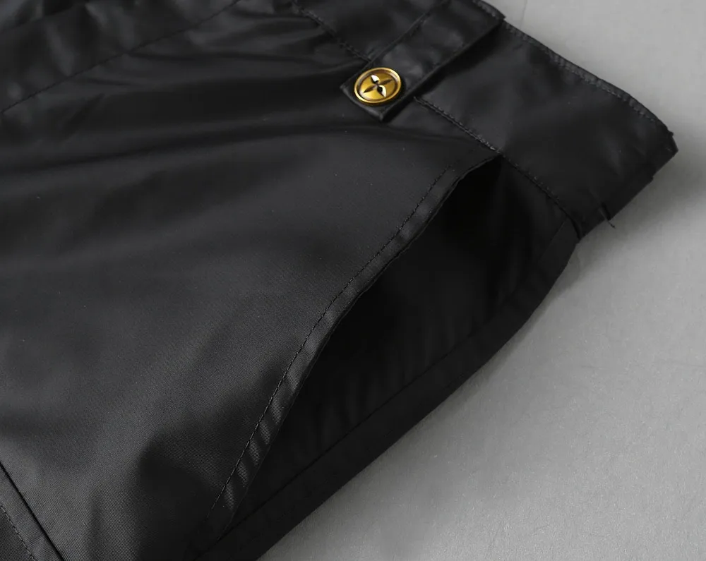 Louis Vuitton 2025ss新作黒カーゴショーツ - 画像 (7)