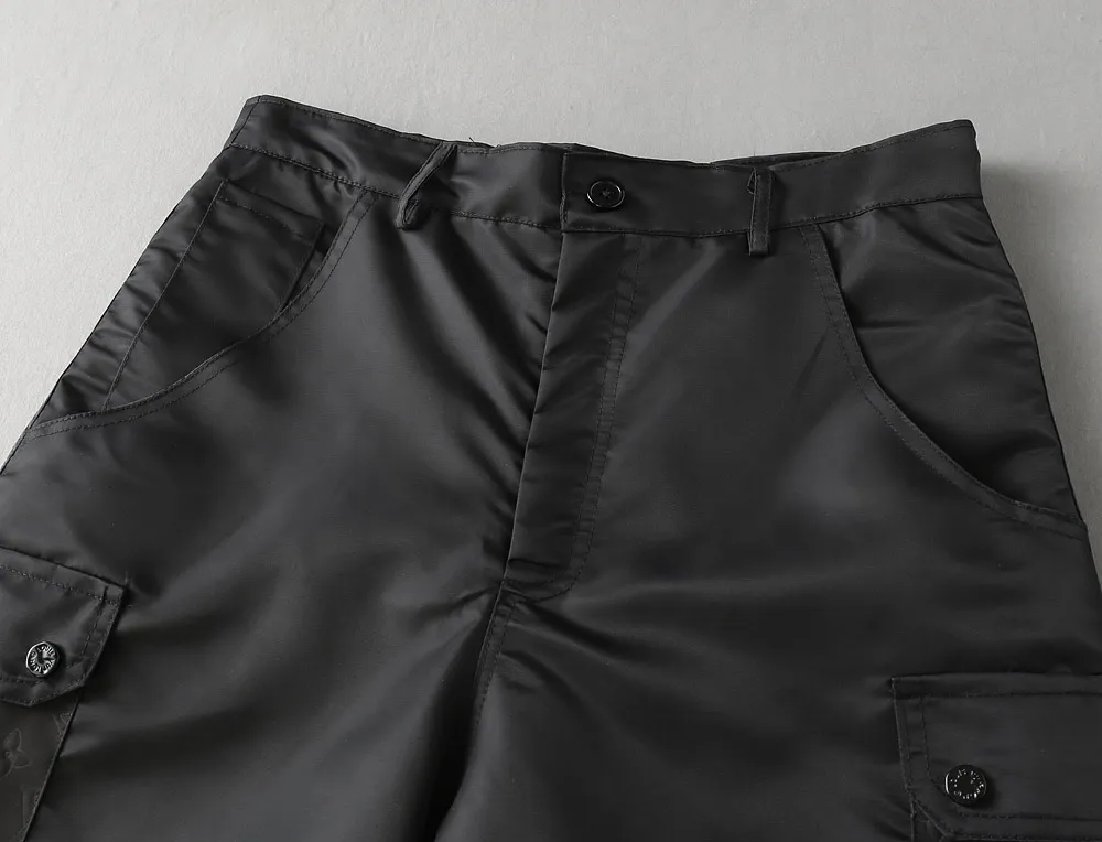 Louis Vuitton 2025ss新作黒カーゴショーツ - 画像 (4)