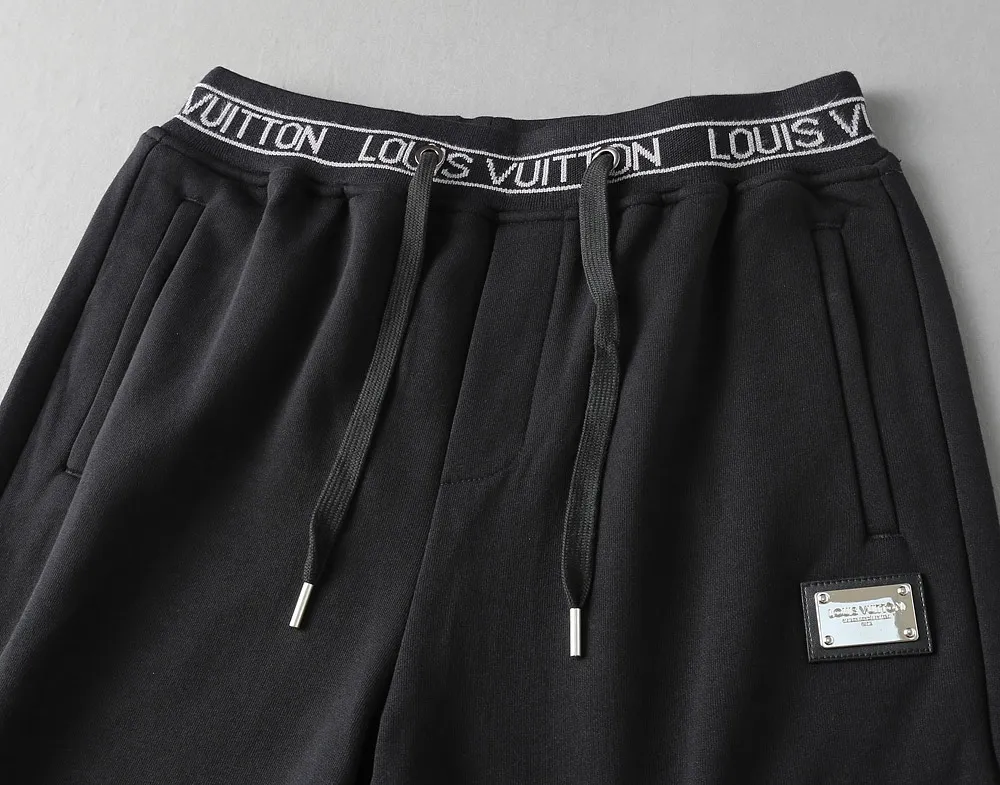 LOUIS VUITTON 新作黒色リラックスショーツ - 画像 (4)