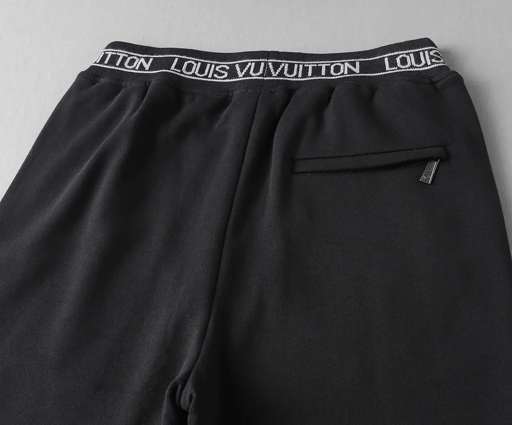 LOUIS VUITTON 新作黒色リラックスショーツ - 画像 (5)