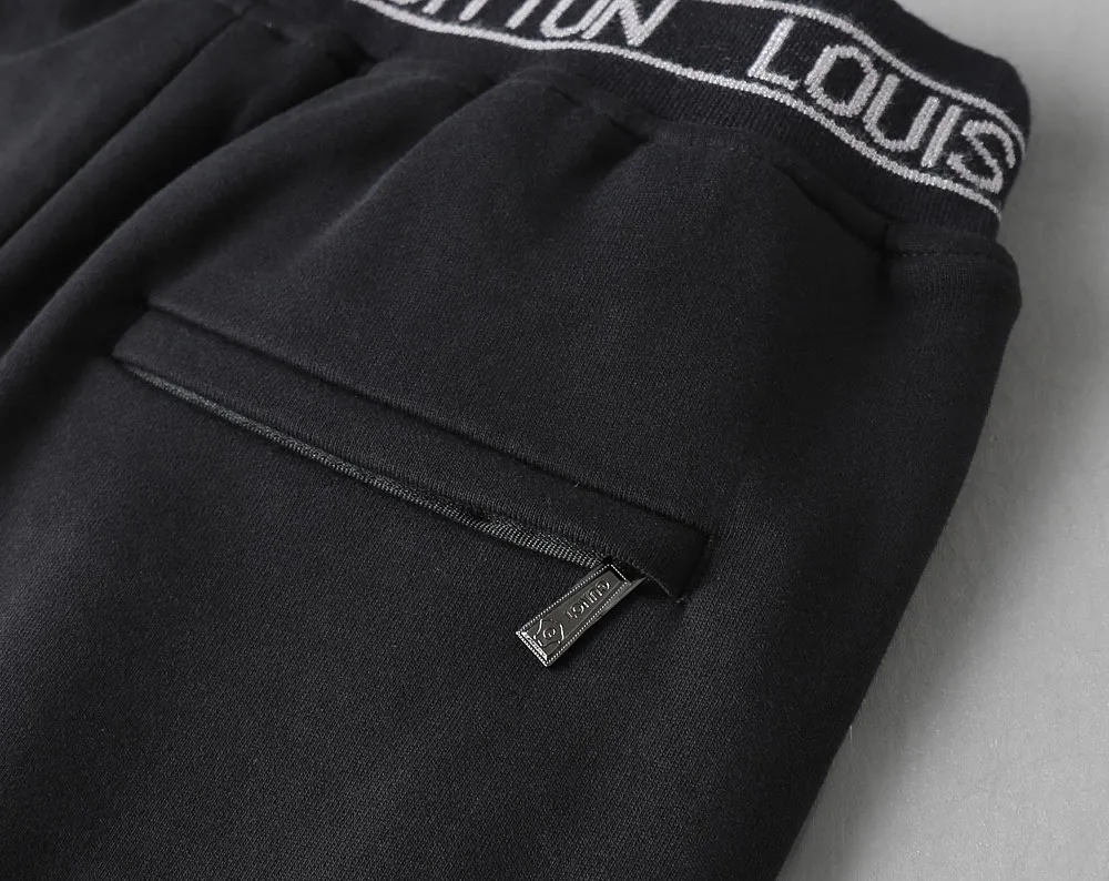 LOUIS VUITTON 新作黒色リラックスショーツ - 画像 (6)