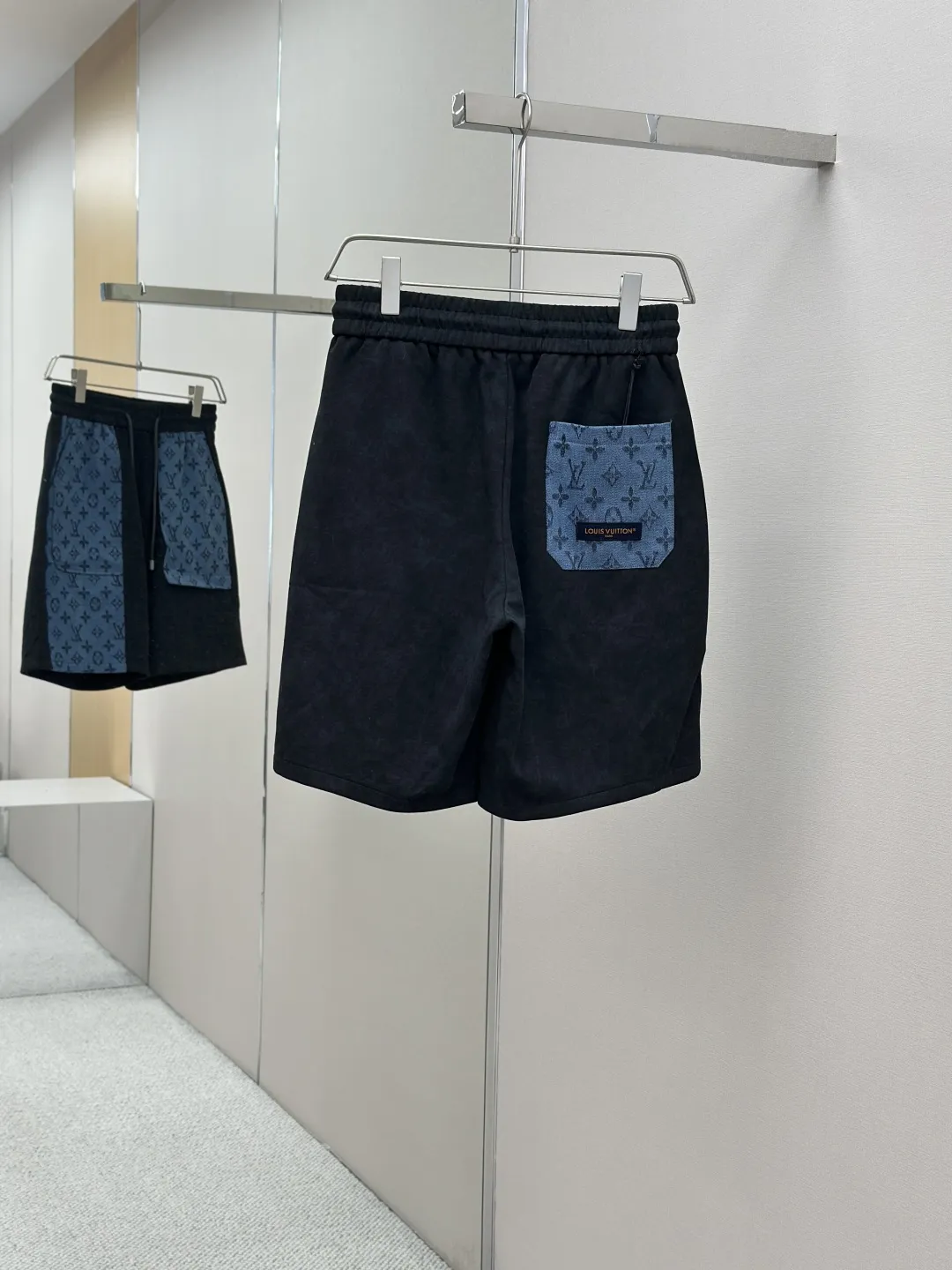 Louis Vuitton ブルー新作ショートパンツ - 画像 (3)