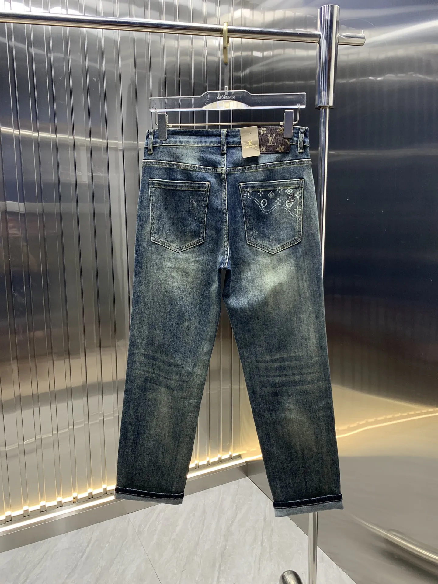 ルイヴィトン 新作ブルーデニムパンツ - 画像 (4)