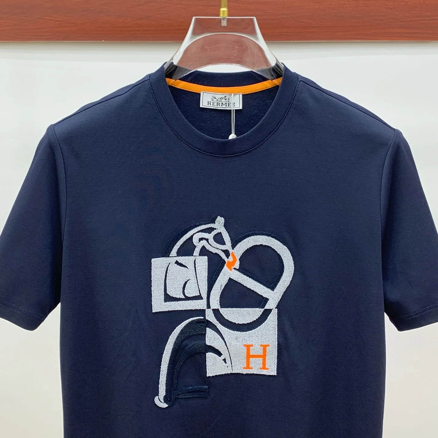 エルメス 2025新作 紺色 ゆったりTシャツ - 画像 (3)