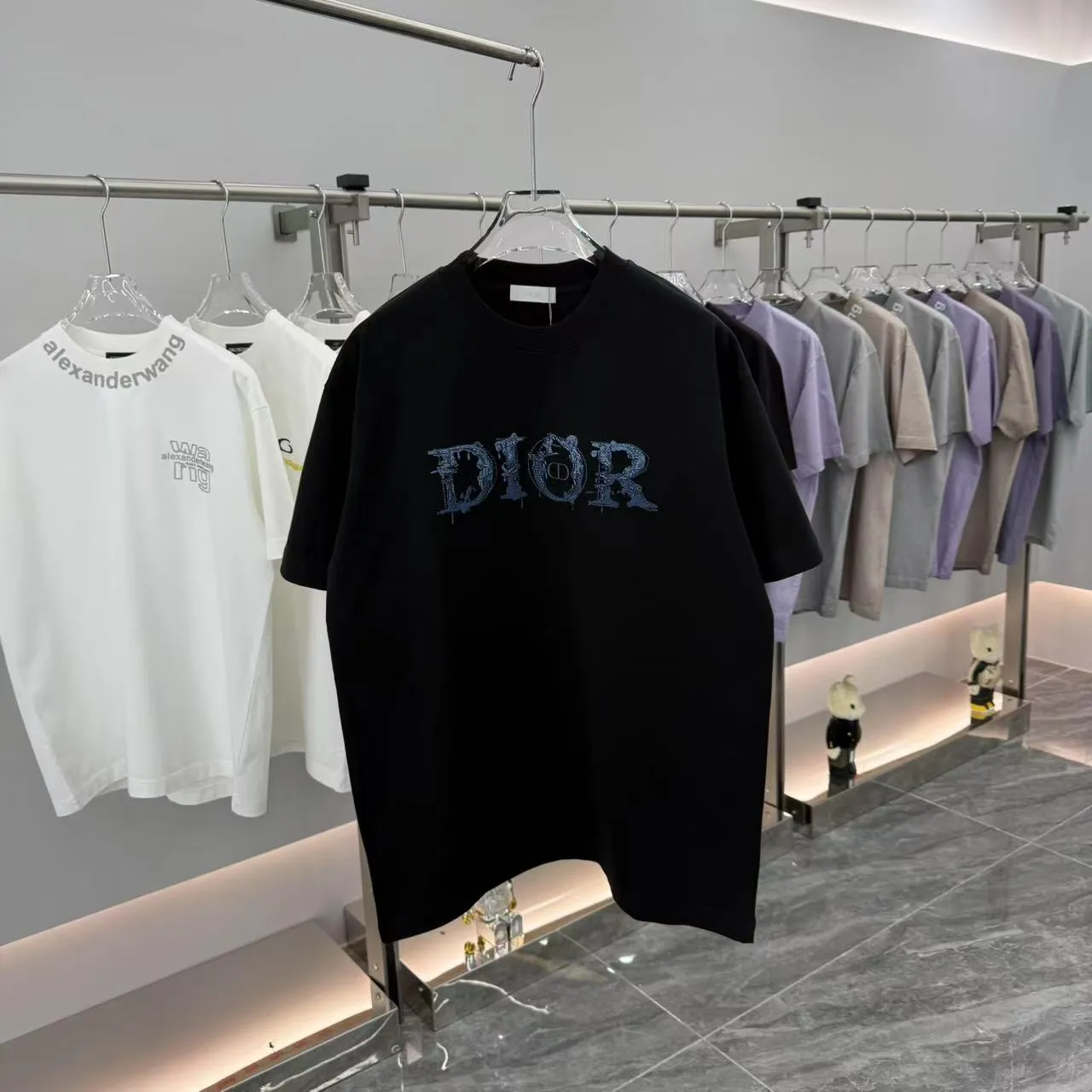 Christian Dior 黒 刺繍ロゴ Tシャツ