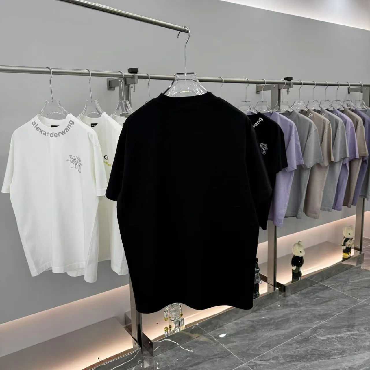 Christian Dior 2025秋冬新款黒色刺繍ロゴTシャツ - 画像 (8)