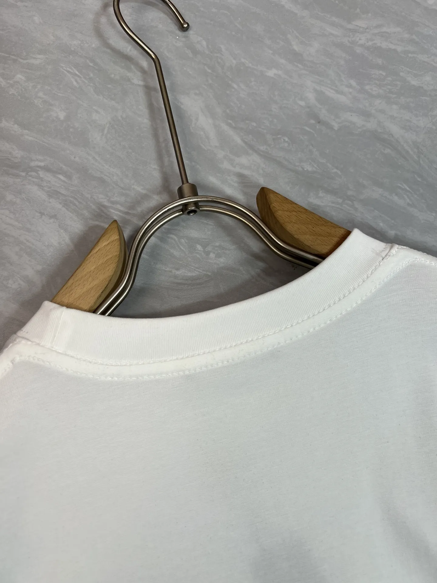 Gucci 2025 春夏新作 ホワイトTシャツ - 画像 (10)