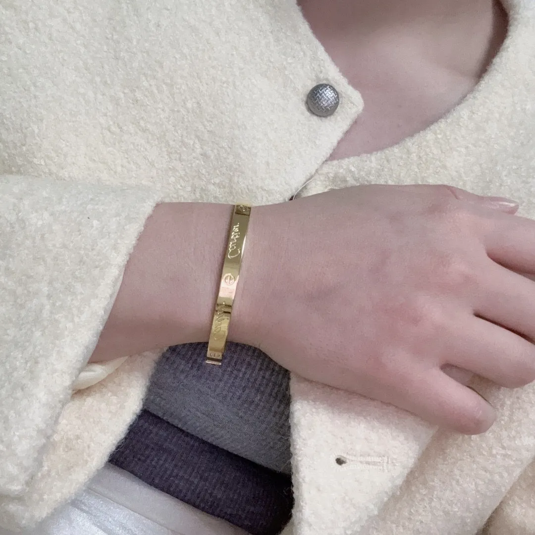 カルティエ新作黒ブレスレット豚の鼻スタイル - 画像 (4)