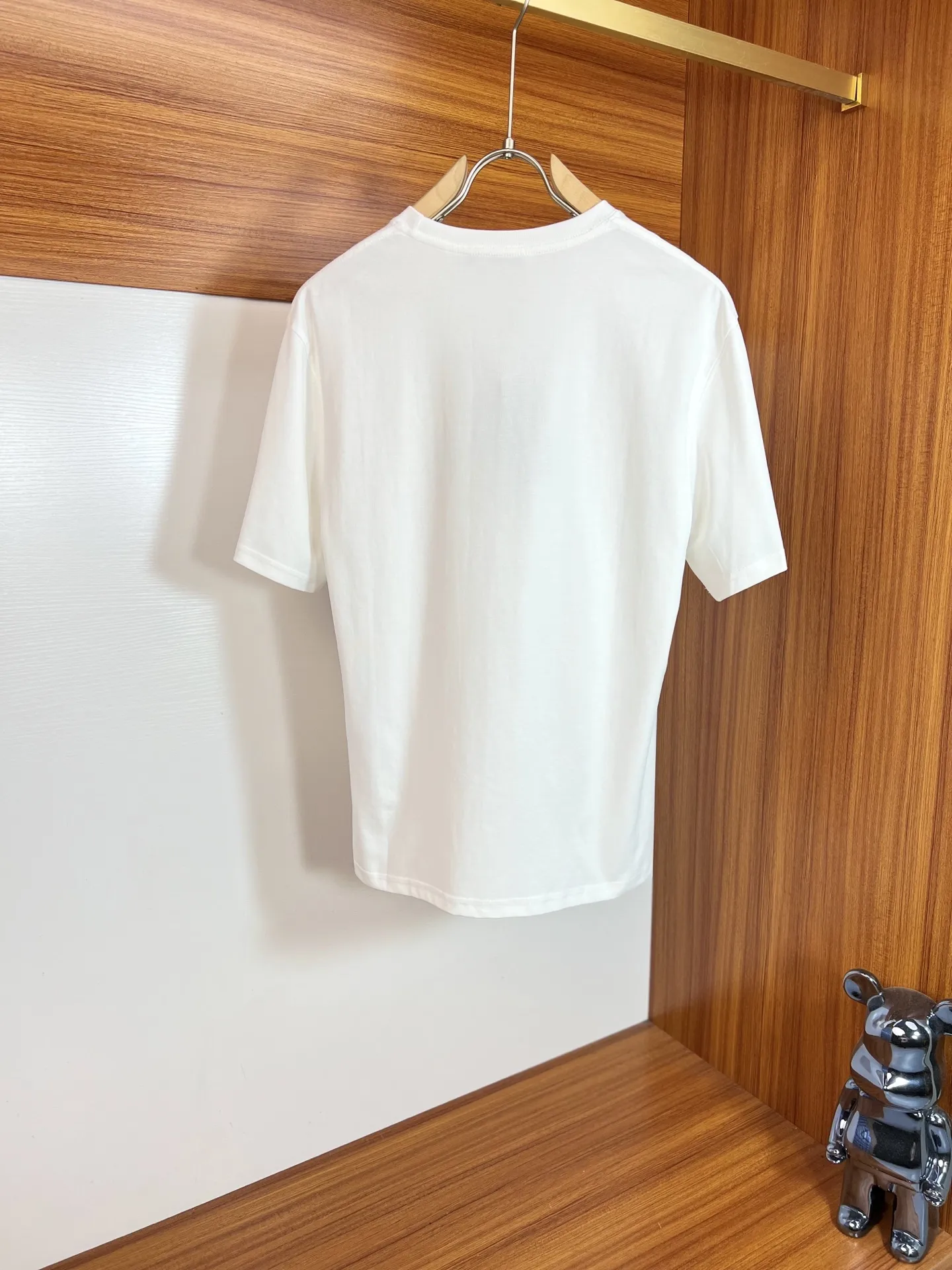 Gucci 2025春夏新作 ホワイトクルーネックTシャツ - 画像 (10)