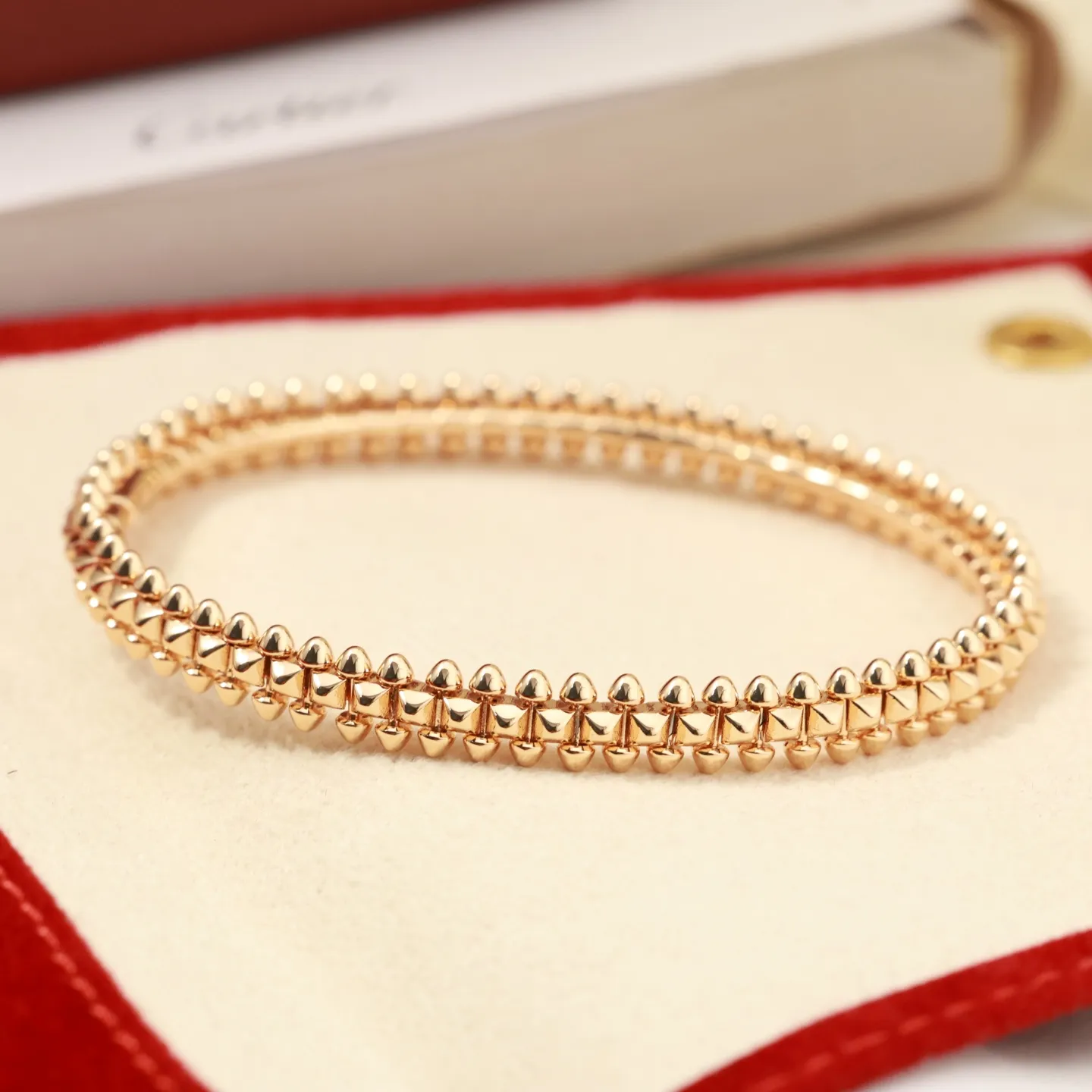 カルティエ新作黒ブレスレット豚の鼻スタイル - 画像 (5)