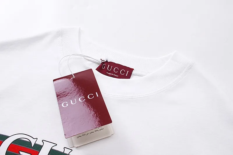GUCCI 2024年春夏 オフホワイト クラシックプリントTシャツ - 画像 (5)