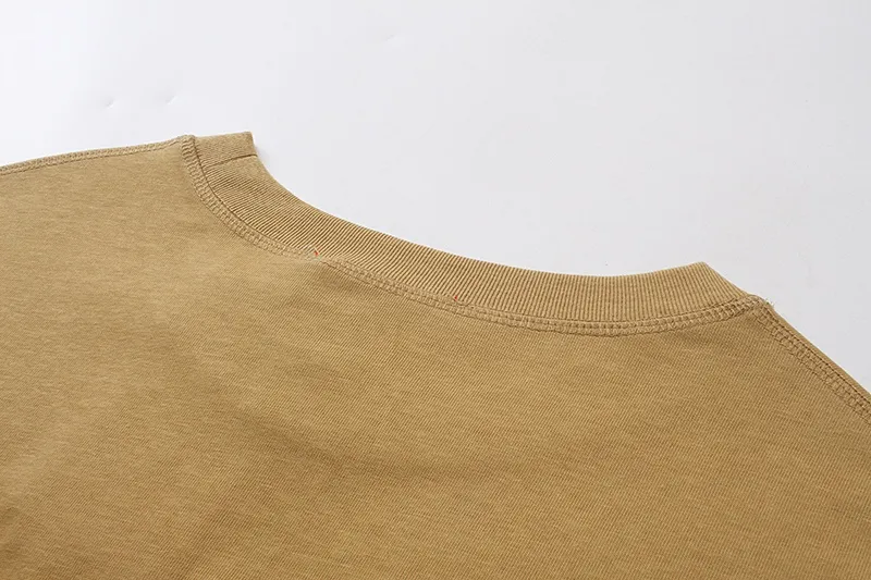 GUCCI 2024春夏 カーキ クラシックプリントTシャツ - 画像 (5)