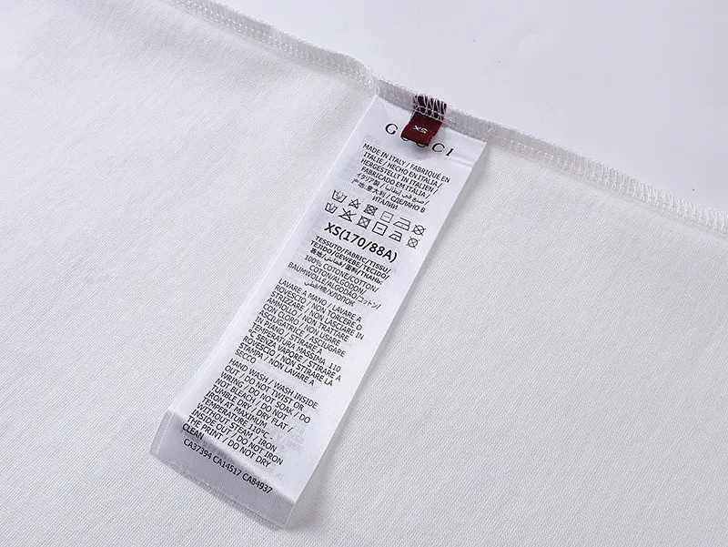 GUCCI 2025年春夏 イエロー クラシックプリントTシャツ - 画像 (9)