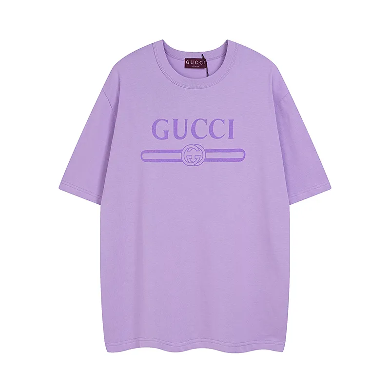 GUCCI パープルプリントのクルーネックTシャツ