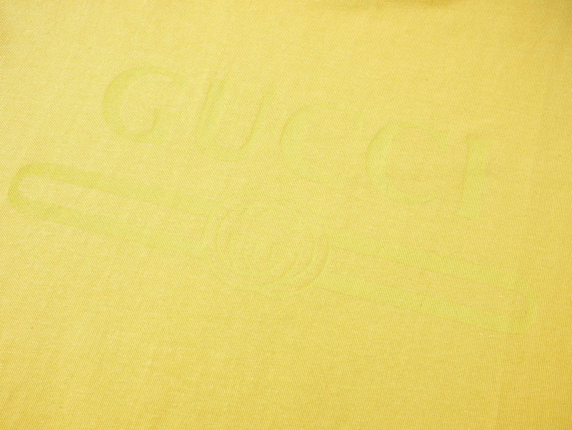 GUCCI 2025年春夏 イエロープリント Tシャツ - 画像 (6)