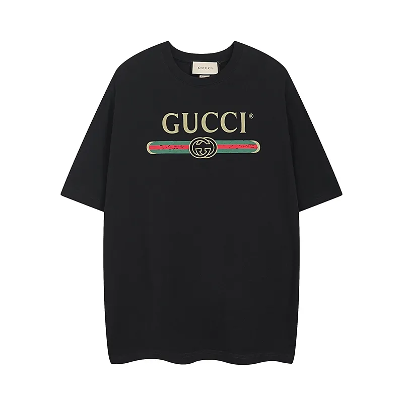 GUCCI 黒 クラシックプリントTシャツ