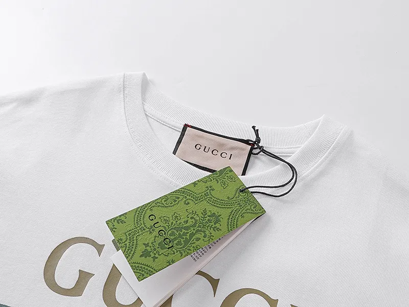 GUCCI 春夏ベルトプリントTシャツ ベージュ/ブラック - 画像 (4)