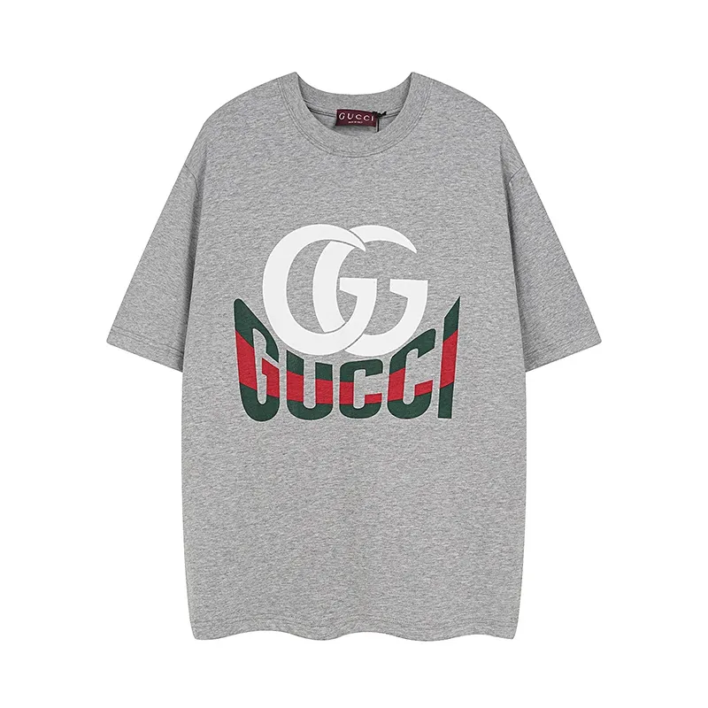 Gucci グレー ロゴプリントTシャツ