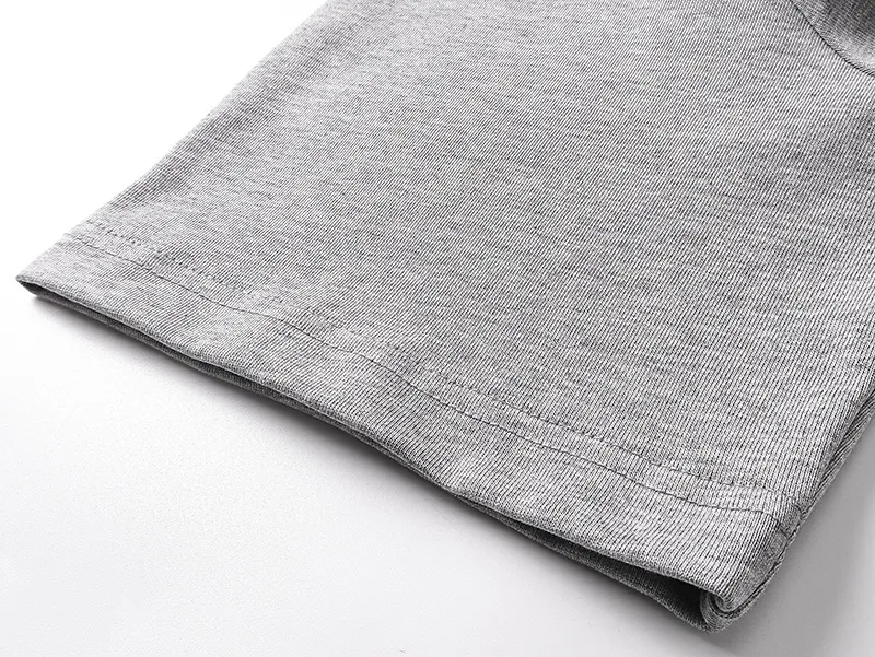 Gucci グレー ロゴプリントTシャツ - 画像 (8)