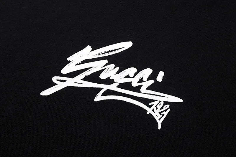 Gucci 黒 ロゴプリント ゆったりTシャツ - 画像 (6)