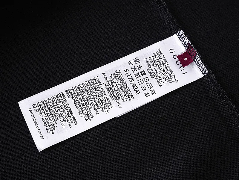 GUCCI 2025春夏 黒 クリスタル付きTシャツ - 画像 (9)