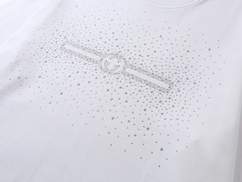 GUCCI 2025年春夏 オフホワイト ラインストーン 半袖Tシャツ - 画像 (5)