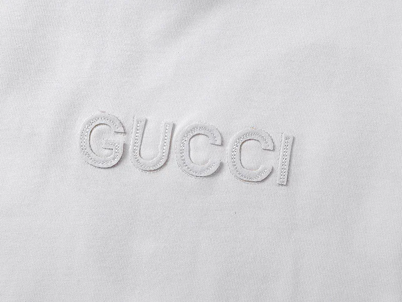 GUCCI 2025年 巳年 限定版 オフホワイト 半袖Tシャツ - 画像 (6)