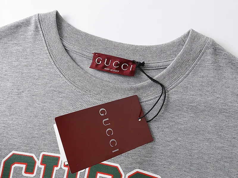 Gucci グレー ロゴプリントTシャツ 2024新作 - 画像 (4)