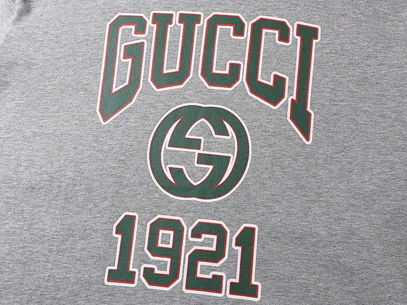 Gucci グレー ロゴプリントTシャツ 2024新作 - 画像 (6)