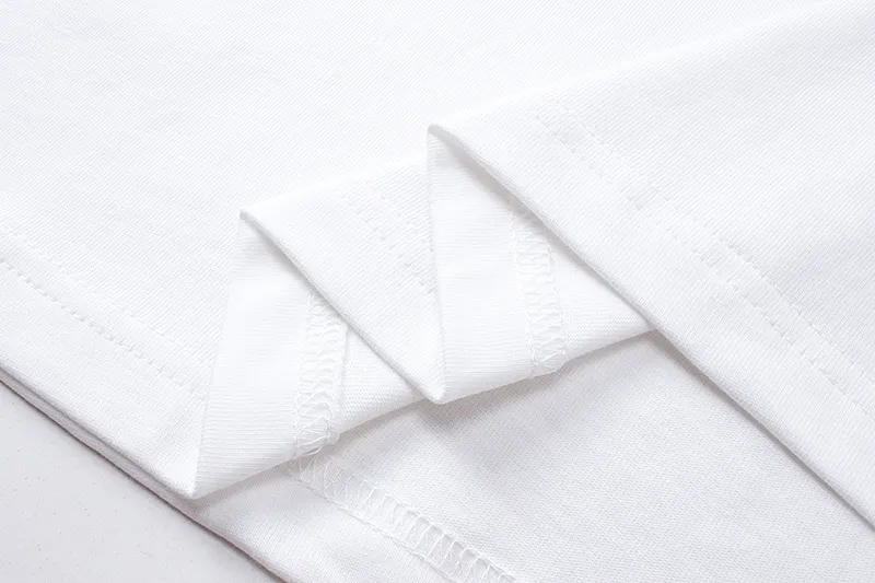 Gucci オフホワイトグラデーションプリント半袖Tシャツ - 画像 (6)