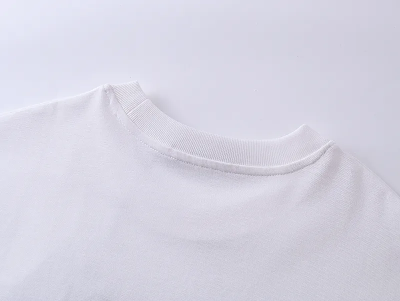 GUCCI 2025年春夏新作 ホワイトTシャツ ホースビットプリント - 画像 (5)