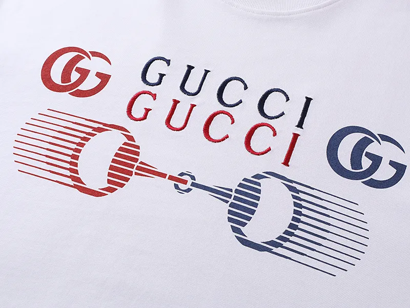 GUCCI 2025年春夏新作 ホワイトTシャツ ホースビットプリント - 画像 (6)