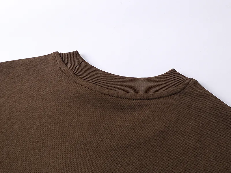 GUCCI 2025 春夏 ブラウン クラシックプリント Tシャツ - 画像 (5)