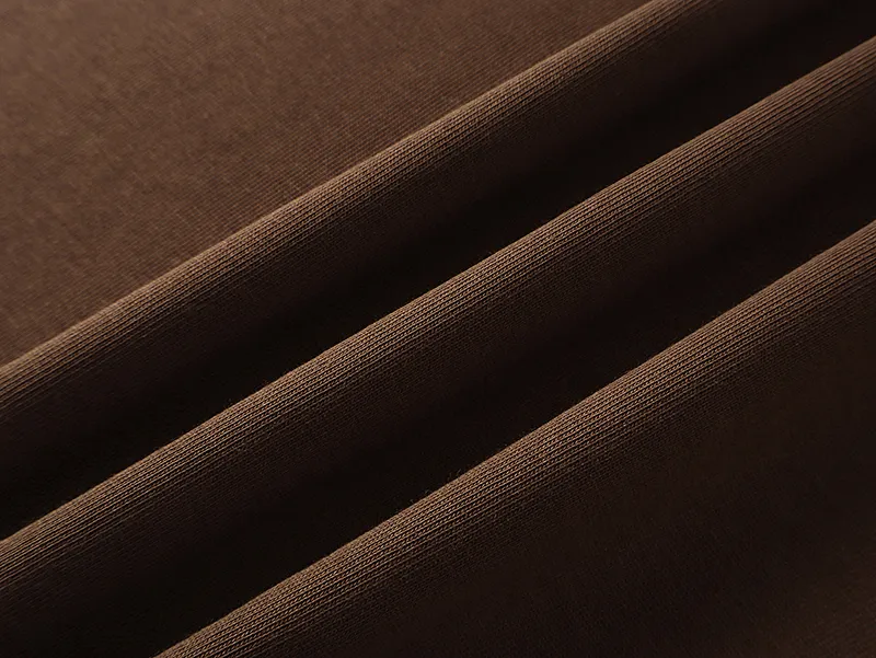 GUCCI 2025 春夏 ブラウン クラシックプリント Tシャツ - 画像 (8)