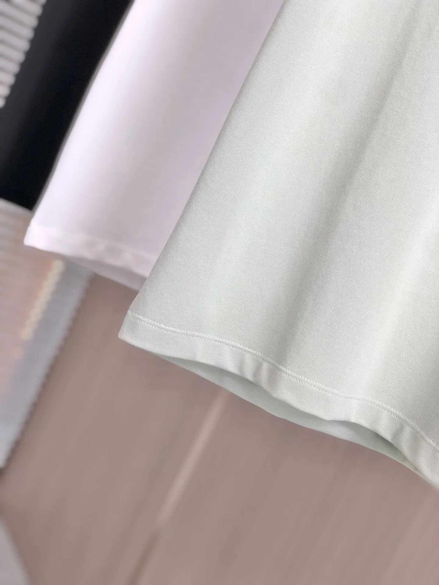 Gucci 2025春夏新款ライトグリーンポロシャツ - 画像 (6)