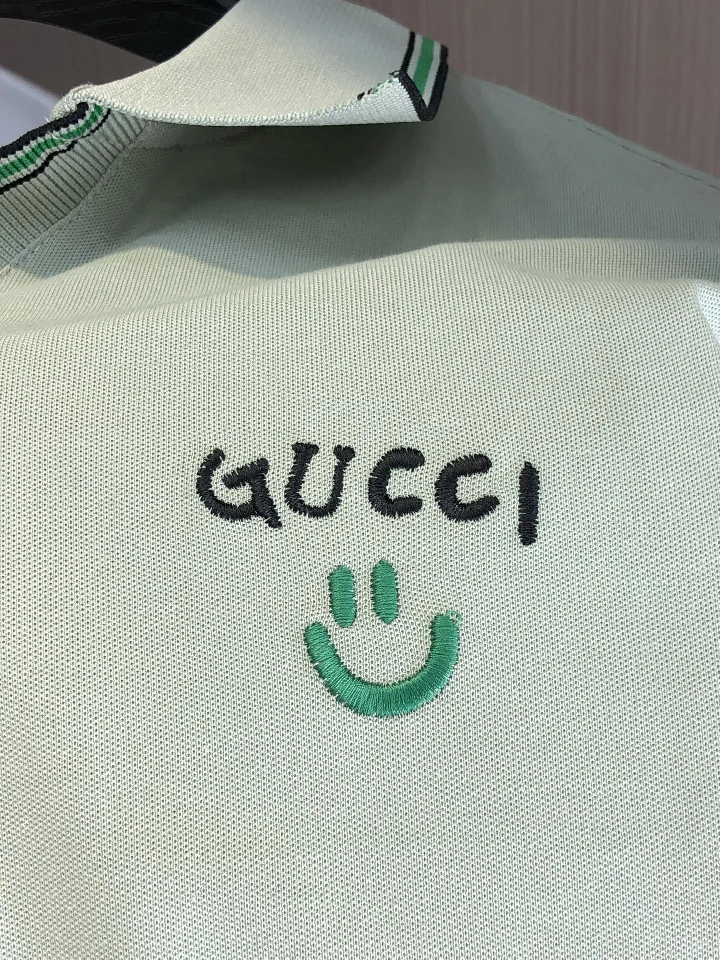 Gucci 2025春夏新款ライトグリーンポロシャツ - 画像 (8)