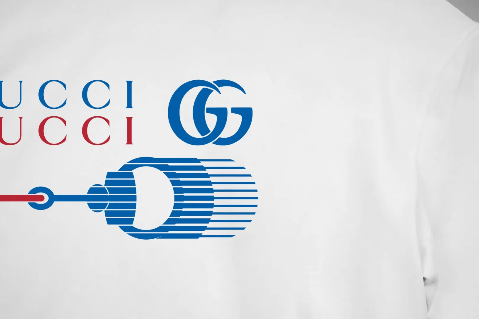 GUCCI 白 Tシャツ レトロデザイン - 画像 (6)