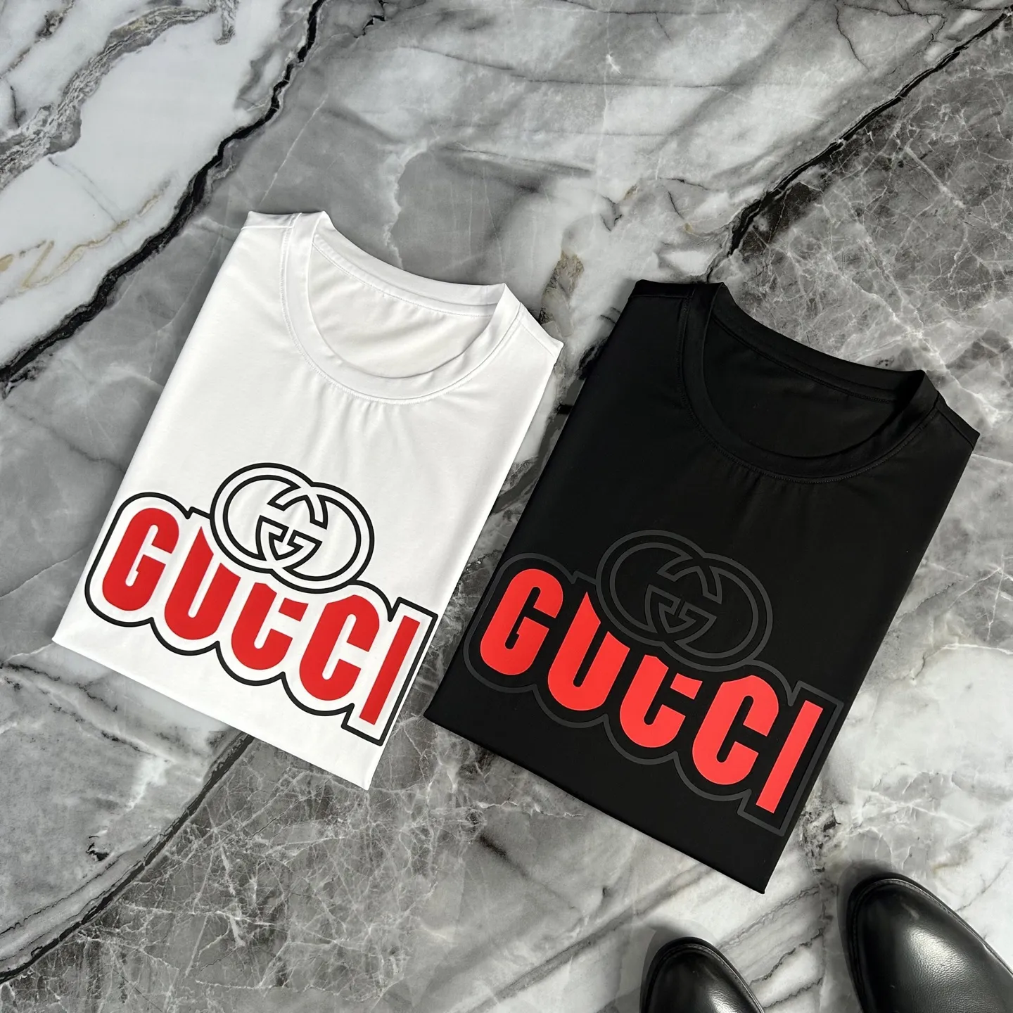 GUCCI 2025春夏 白黒Tシャツ