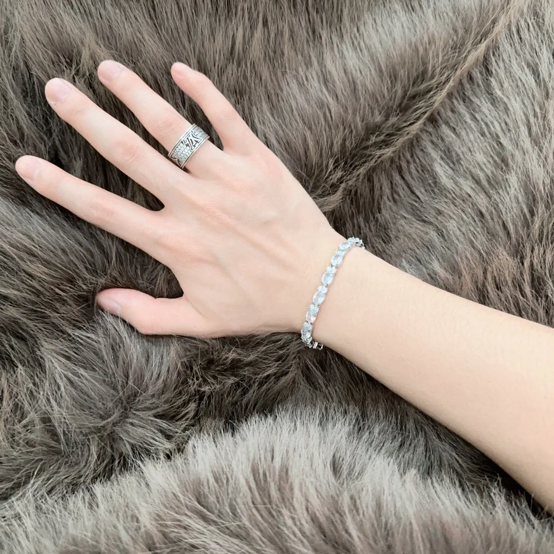 TIFFANY&Co新作黒ブレスレット豚の鼻デザイン - 画像 (5)