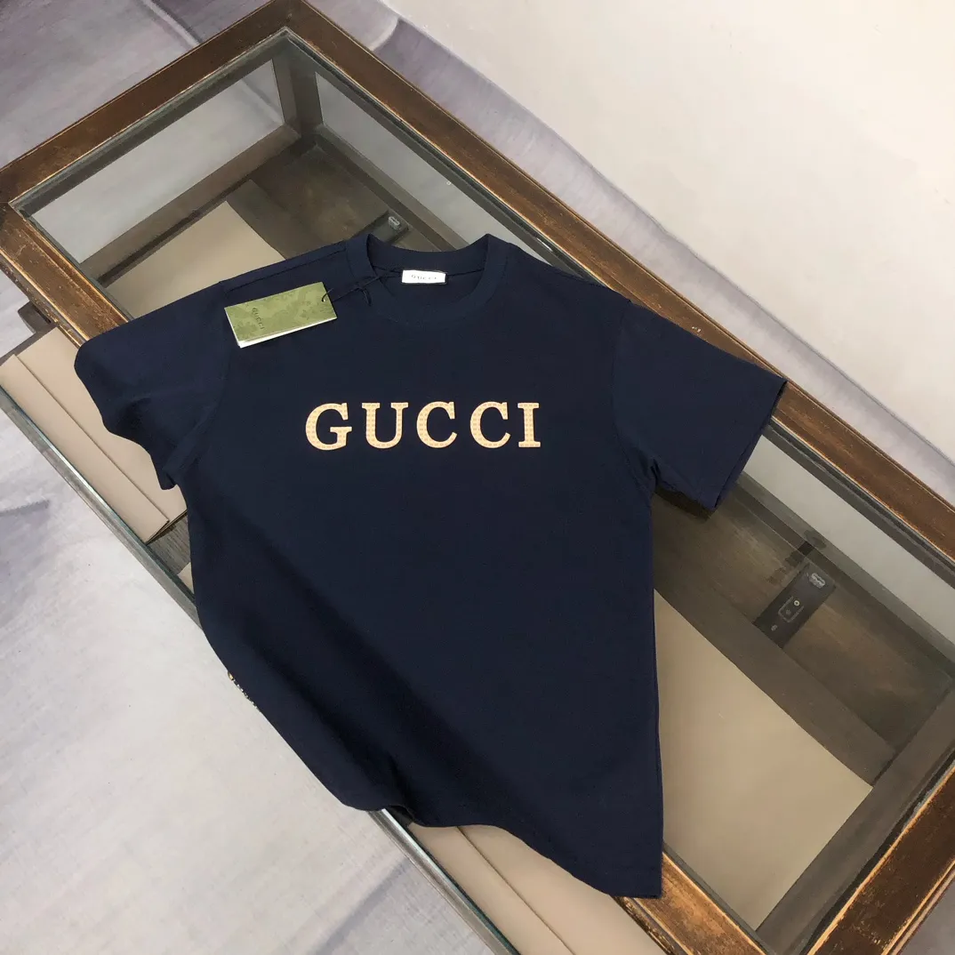 GUCCI 2025春夏新款Tシャツ 黒色 シンプルデザイン