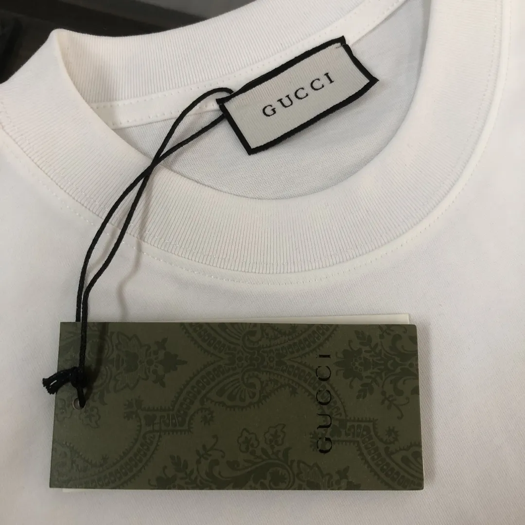 GUCCI 2025春夏新款Tシャツ 白 - 画像 (5)