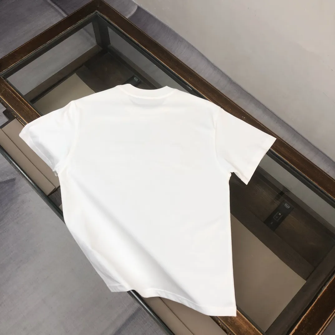 GUCCI 2025春夏新款Tシャツ 白 - 画像 (10)