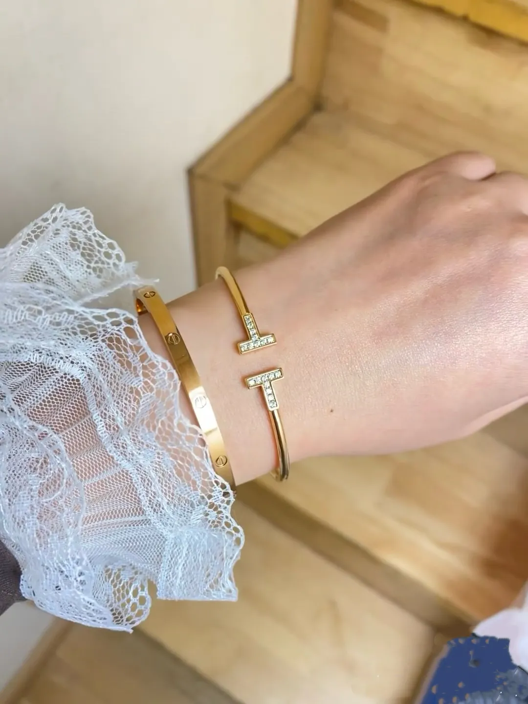 Tiffany&Co 新作シャンパンゴールドブレスレット - 画像 (3)