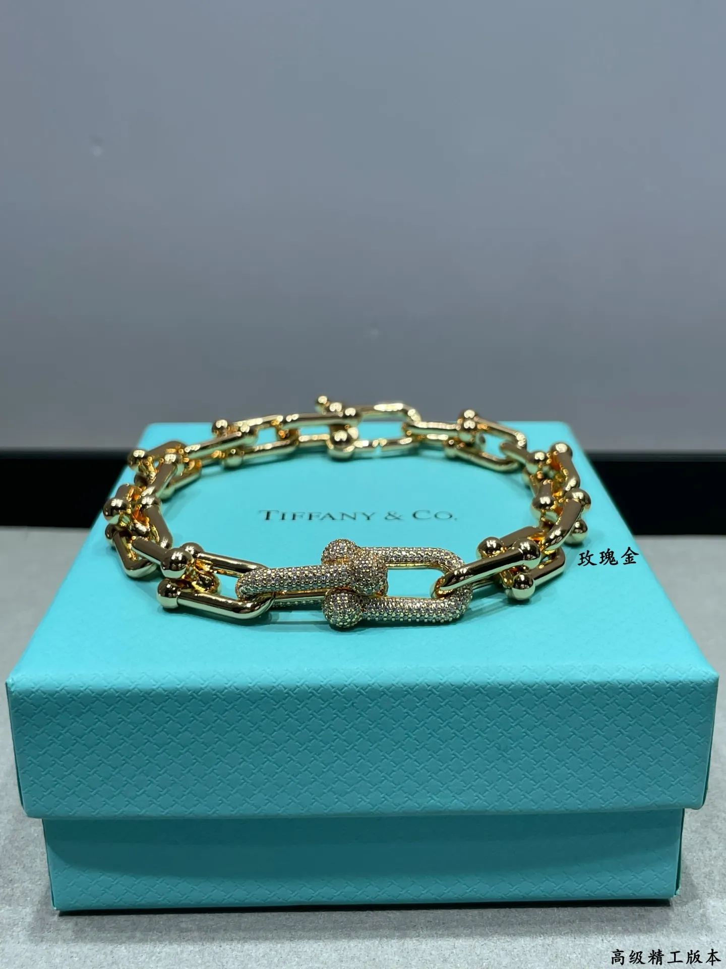 Tiffanyティファニー 新作 黒 ブレスレット 豚の鼻 - 画像 (3)